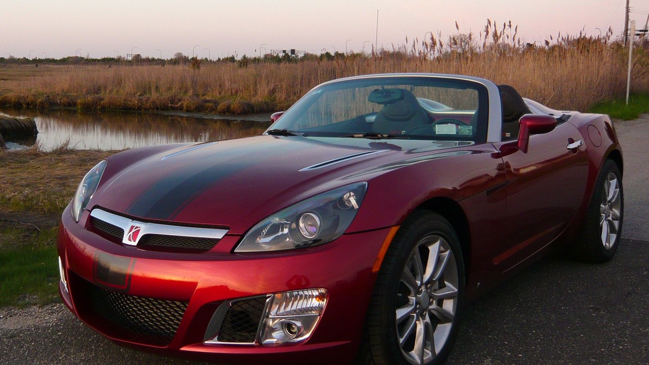 Saturn Sky — Image Credit: Reedred - CC BY-SA 3.0/Wiki Commons