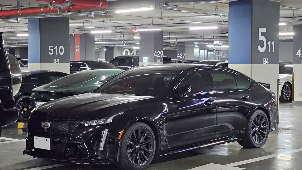 Cadillac CT5-V Blackwing — Image Credit: Damian B Oh - CC BY-SA 4.0/Wiki Commons