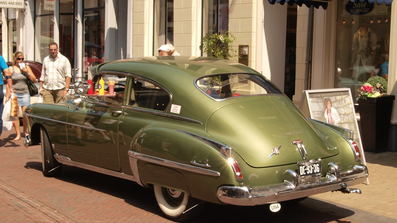 Oldsmobile Rocket 88 — Image Credit: Alfvanbeem - CC0/Wiki Commons