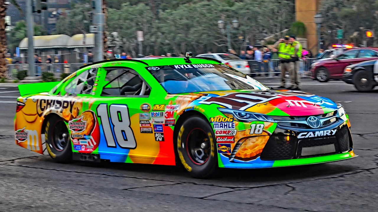 Toyota Camry (2015) — Image Credit: Tomás Del Coro from Las Vegas, Nevada, USA - CC BY-SA 2.0/Wiki Commons