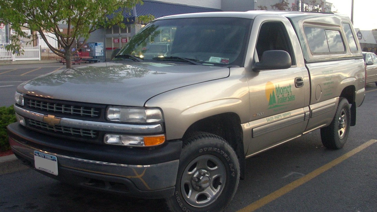 Chevrolet Silverado 1500 — Image Credit: Bull-Doser - Public domain/Wiki Commons