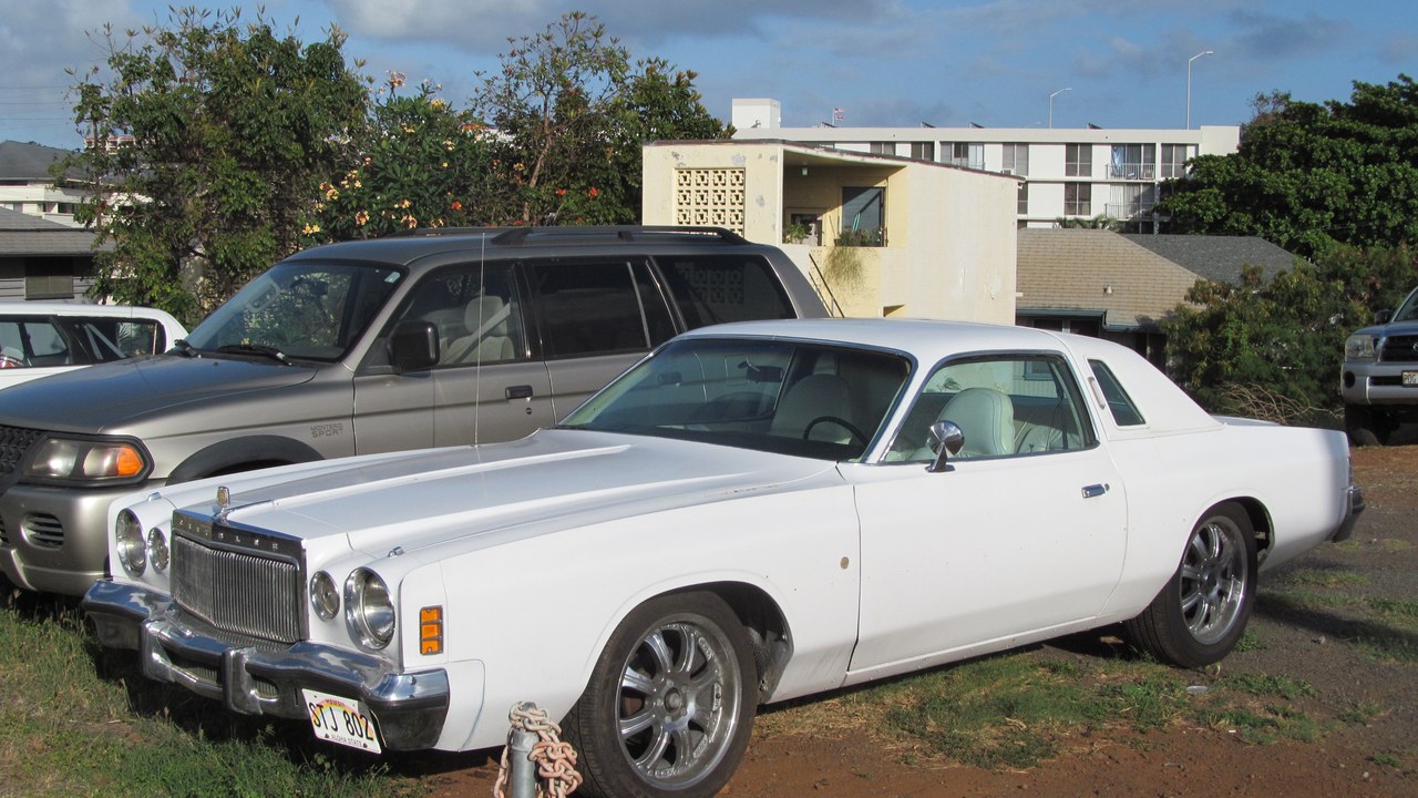 Chrysler Cordoba — Image Credit: Riley from Christchurch, New Zealand - CC BY 2.0/Wiki Commons