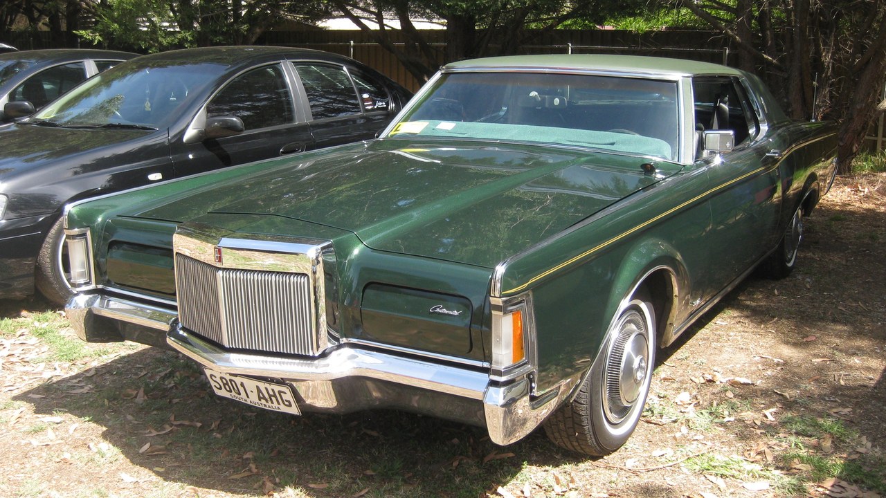 Lincoln Continental Mark III — Image Credit: GTHO - CC BY-SA 3.0/Wiki Commons