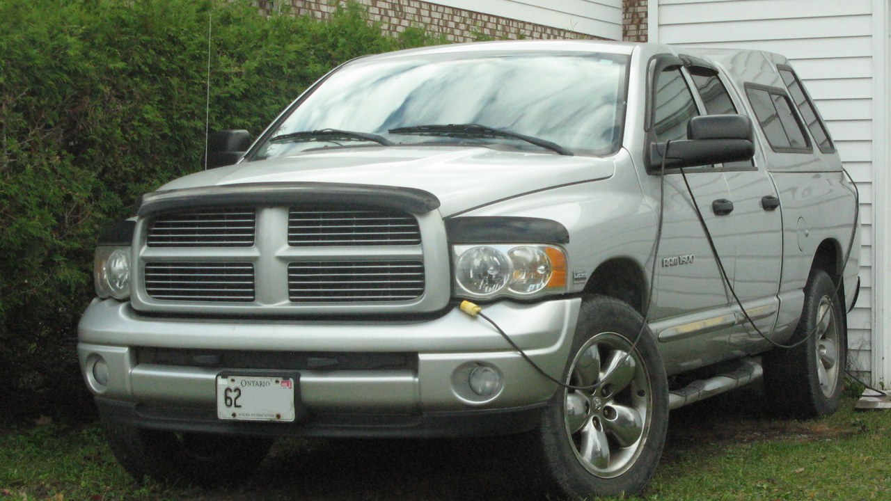 Dodge Ram 1500 (4.7L V8, 1999-2013) — Image Credit: SsmIntrigue - CC BY-SA 4.0/Wiki Commons