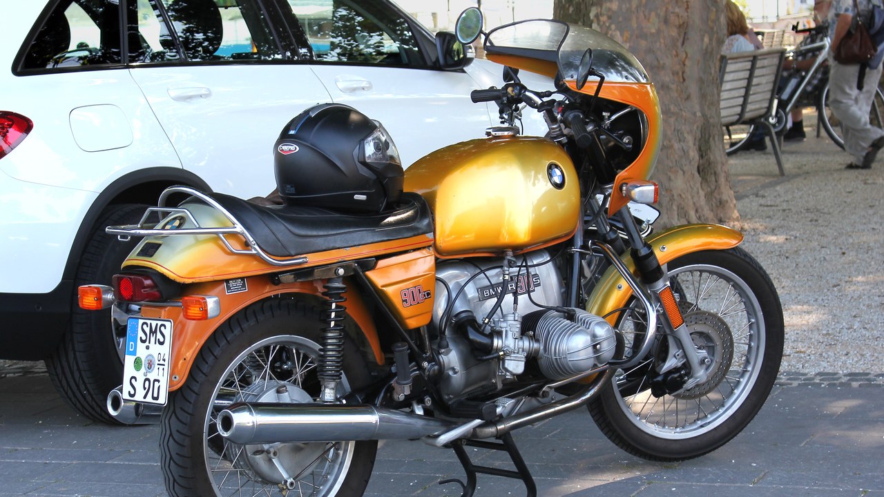 BMW R 90 S (1973) — Image Credit: Lothar Spurzem - CC BY-SA 2.0 de/Wiki Commons