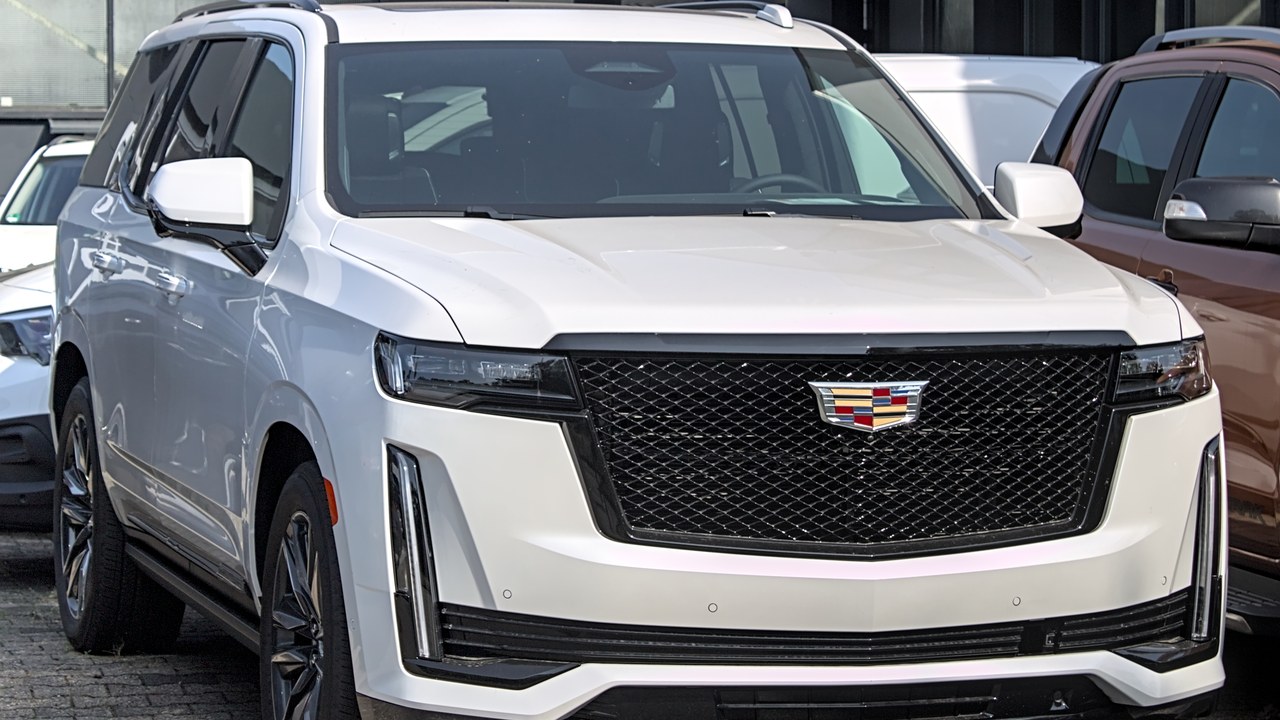 Cadillac Escalade — Image Credit: Alexander-93 - CC BY-SA 4.0/Wiki Commons