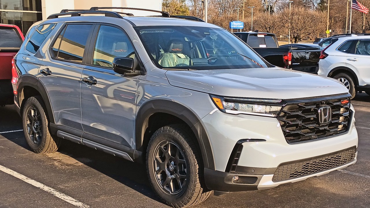 Honda Pilot — Image Credit: deathpallie325 - CC BY-SA 4.0/Wiki Commons