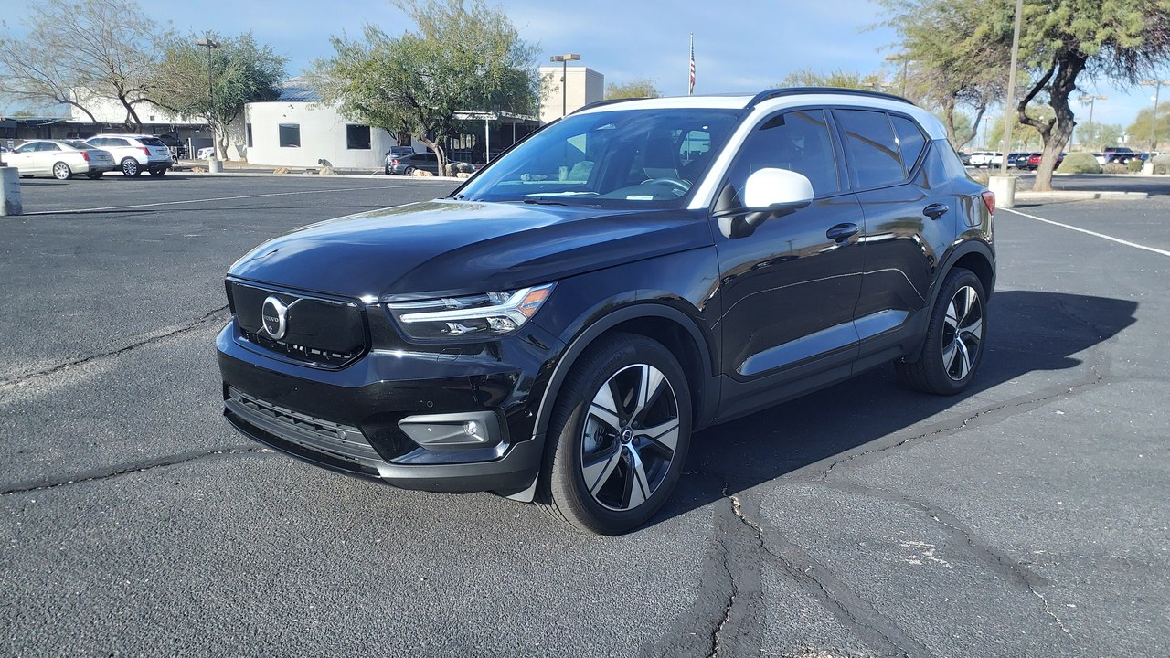 Volvo XC40 — Image Credit: HJUdall - CC0/Wiki Commons