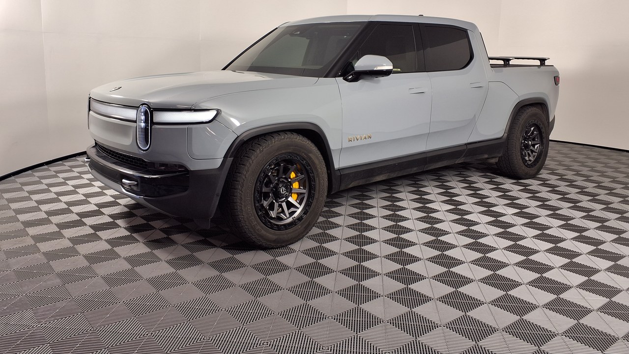 Rivian R1T — Image Credit: HJUdall - CC0/Wiki Commons