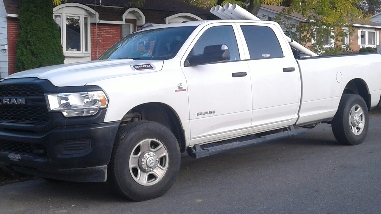 Ram 2500 — Image Credit: Bull-Doser - Public domain/Wiki Commons