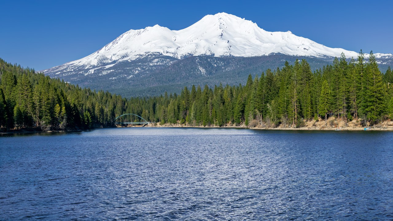 Mount Shasta — Image Credit: Radomianin - CC BY-SA 4.0/Wiki Commons